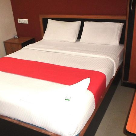 King Residency Hotel Bangalore Exterior photo