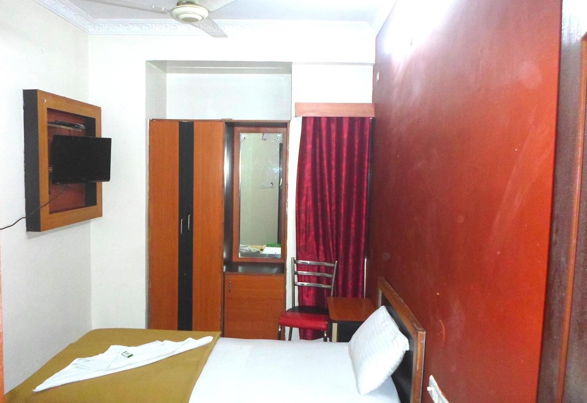 King Residency Hotel Bangalore Exterior photo