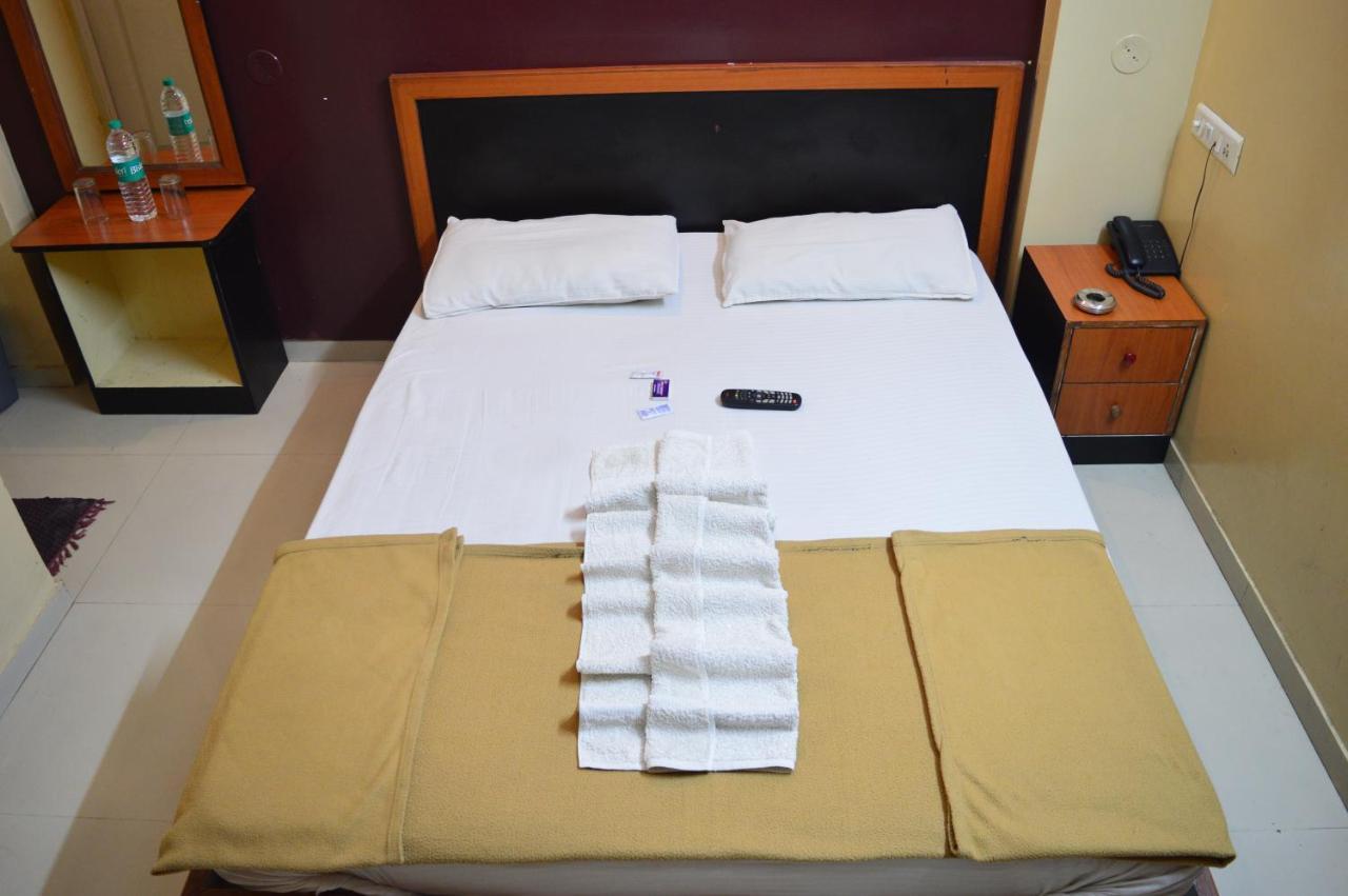 King Residency Hotel Bangalore Exterior photo