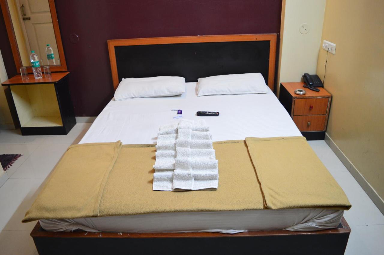 King Residency Hotel Bangalore Exterior photo